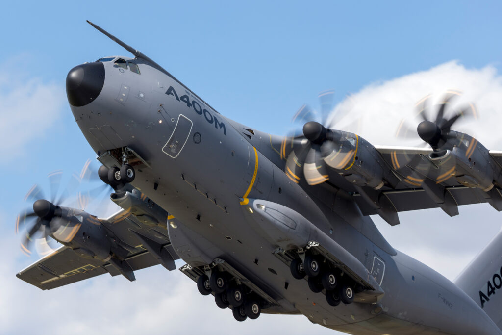 In der Vergangenheit hat die AMAS Technology GmbH u. a.
die Wing-Jigs für die A400M Tragflächen produziert